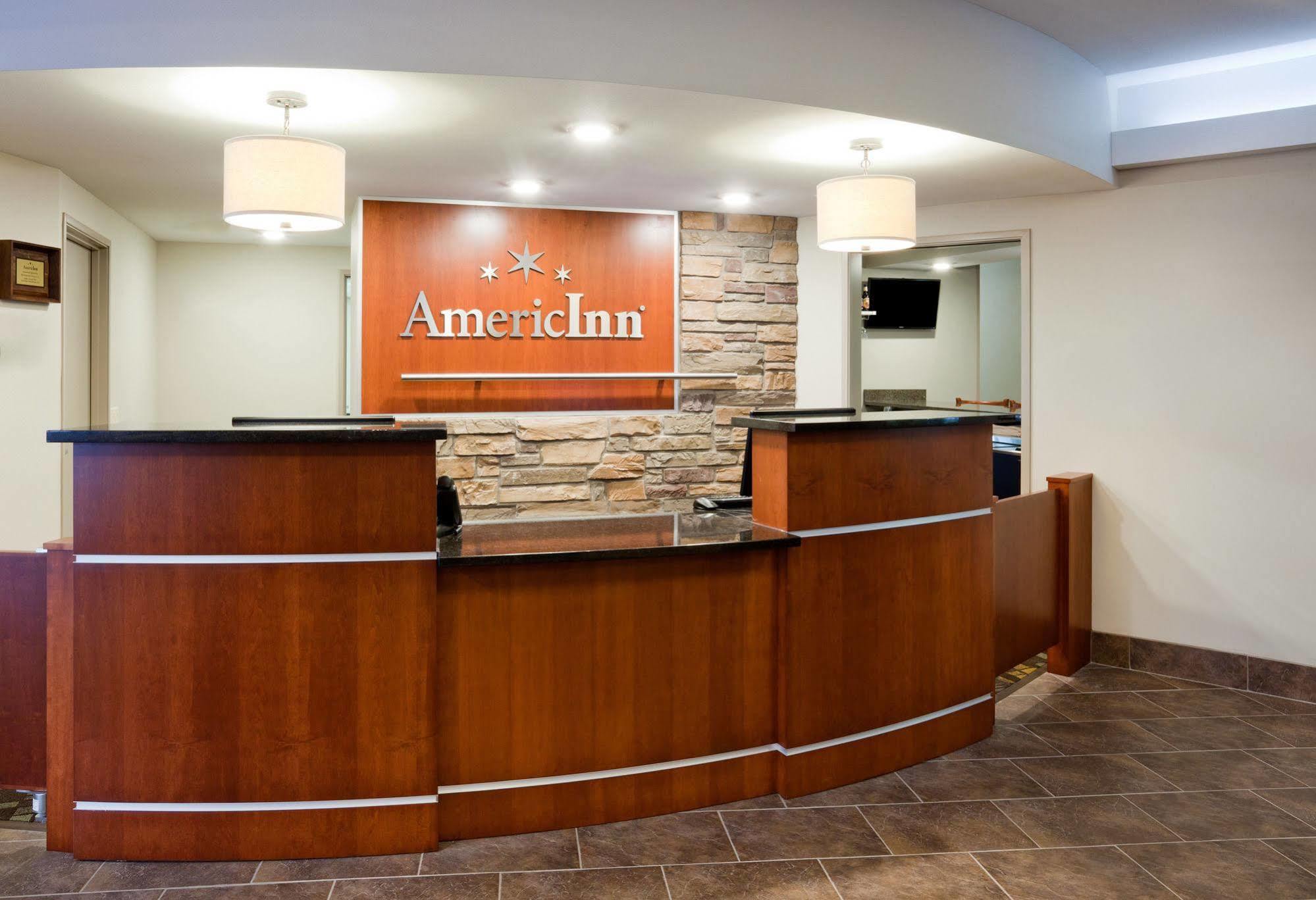Americinn By Wyndham Hartford Sd Exterior foto